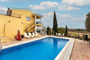 Villa Vista Verde -Sea views -3 Bedrooms -Heated Pool